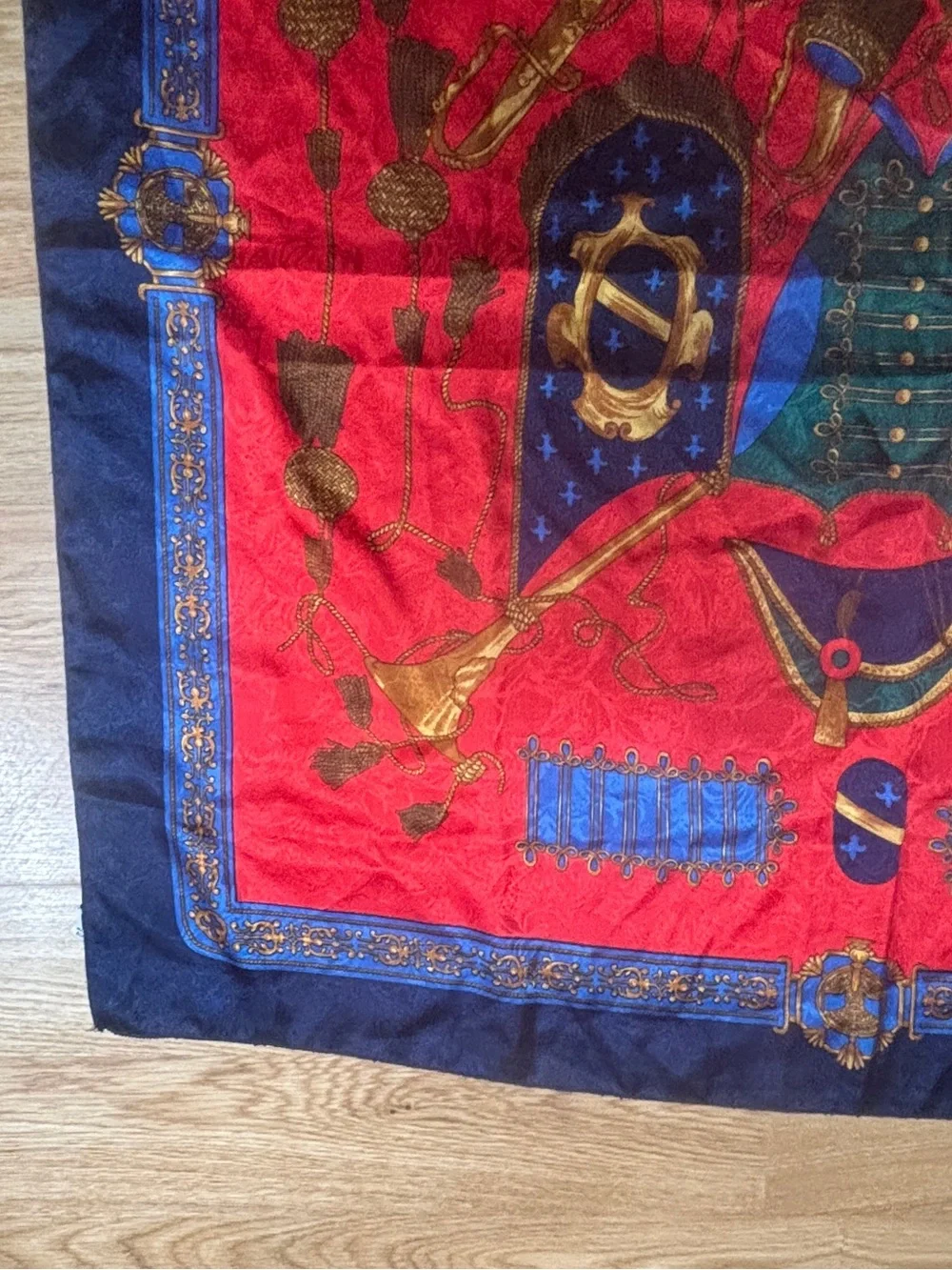 Silk-Feel Navy & Red Printed Neck Scarf